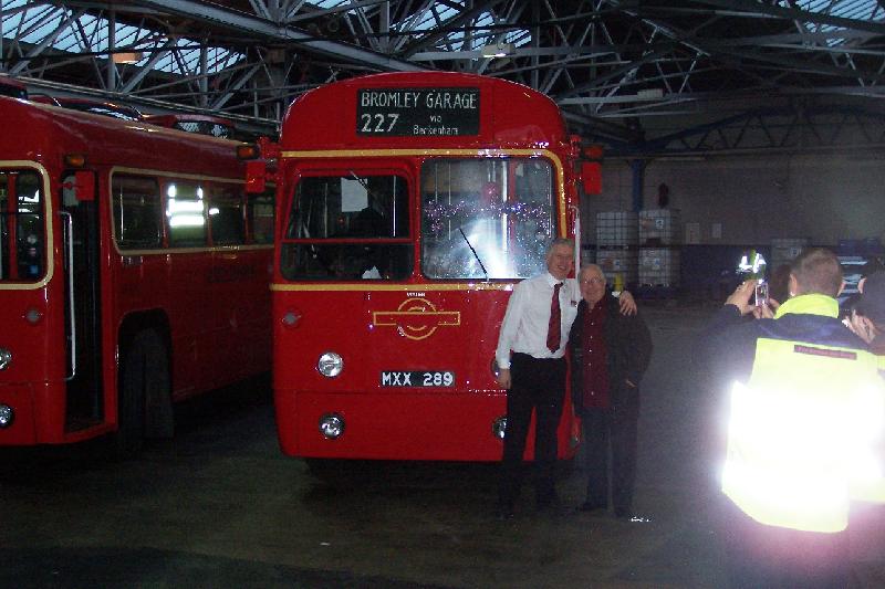 RF401 & Roger Wright Bromley Garage 1 131209.JPG