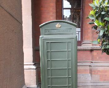 K6 St Pancras Hotel Gilbert Scott Garden 1 180414