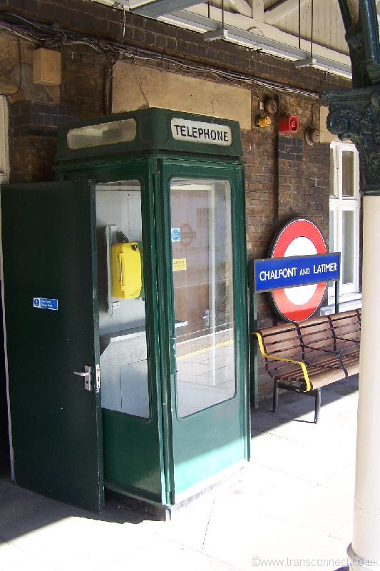 K8B Chalfont & Latimer Stn 1 081008.JPG
