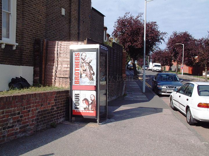 KX100 A Jnc Vesta Rd & Sandbourne Rd SE4 041005.JPG