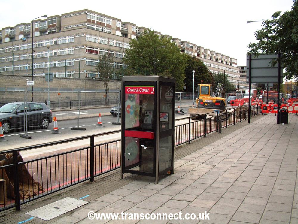 KX100 A Queens Rd SE15 041005_1.JPG