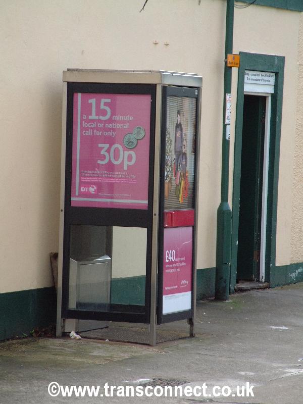KX100 B St Mary Church 211104.JPG