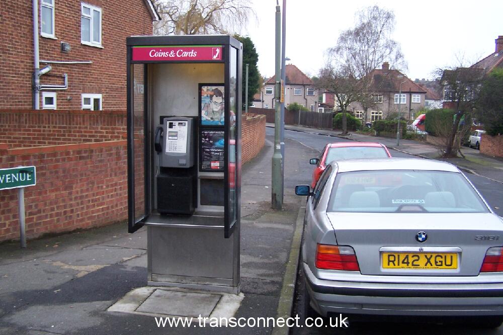 KX200 Oakdene Ave Chis 040106.JPG
