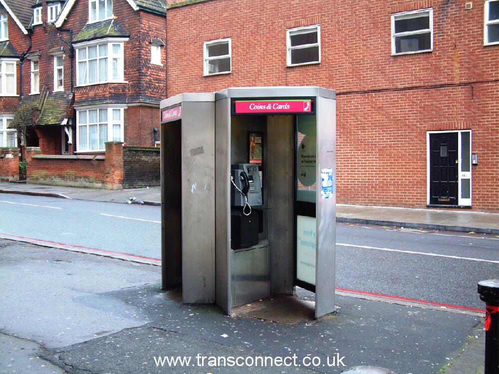 KX300 2 x2 Streatham 241105.JPG