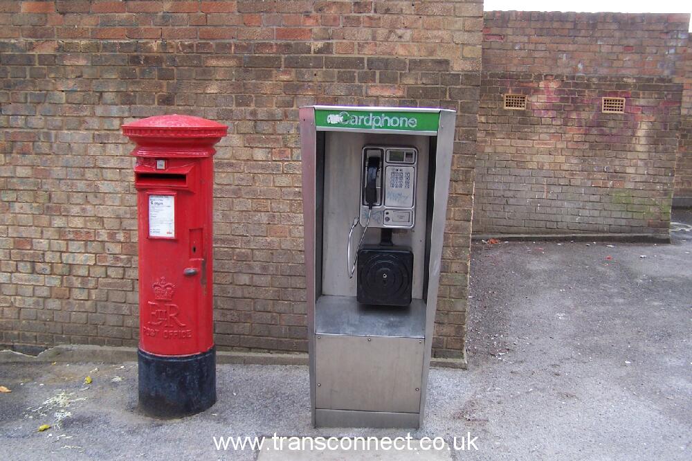 KX420 Turpington Lne 111105.JPG