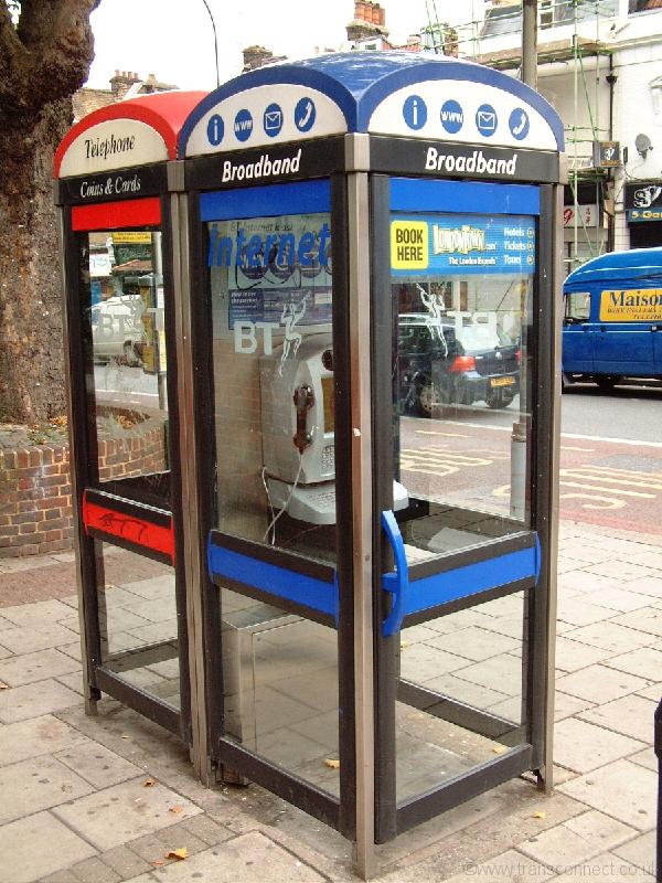 KXPlus B Internet Lewisham Way SE14 041005 .JPG
