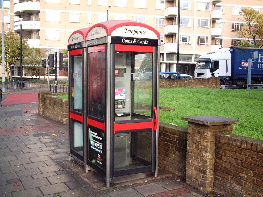 KXplus A x2 Streatham Nr A205 241105.JPG