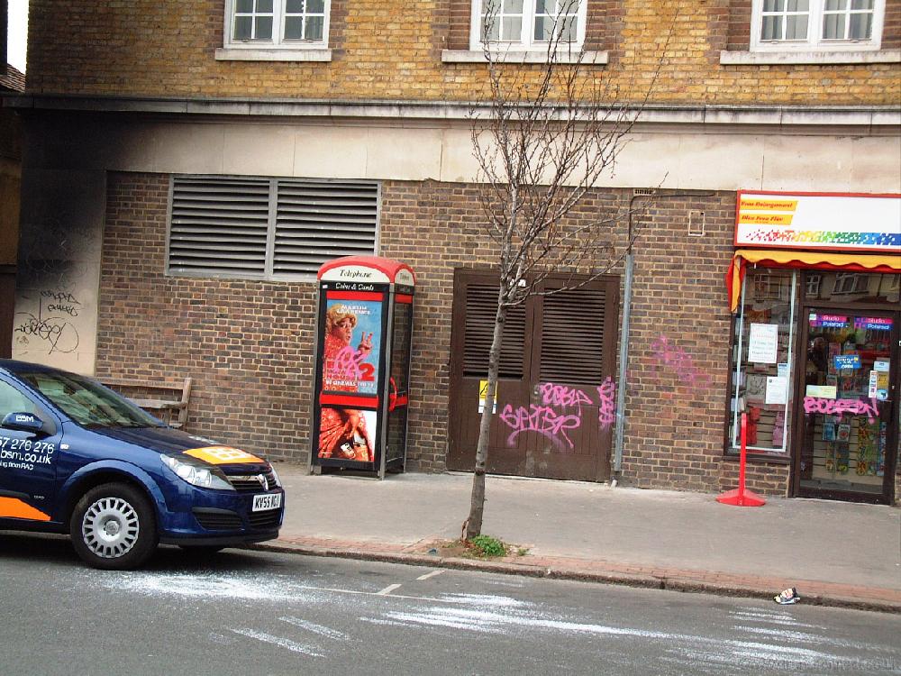 KXplus os Addiscombe TE 110206.JPG
