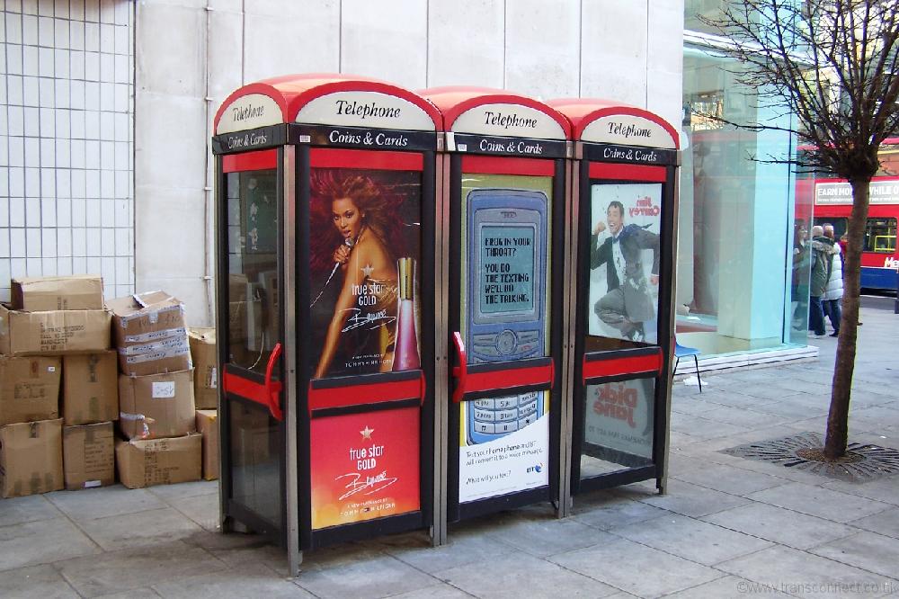 KXplus x3 Off Oxford St 280106.JPG