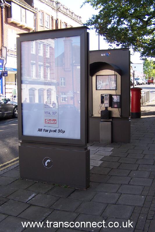 Street Talk 6 x2 Green lane Northwood 1 081008.JPG