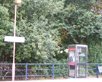 KX100C On Platform Shepherdswell Stn 2 071005