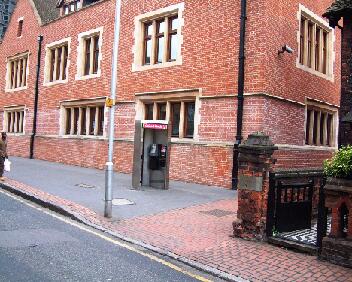 KX300 Church Rd Croydon 110206