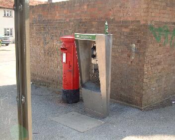 KX420 Cardphone 1 Turpington Lne Brom 040905