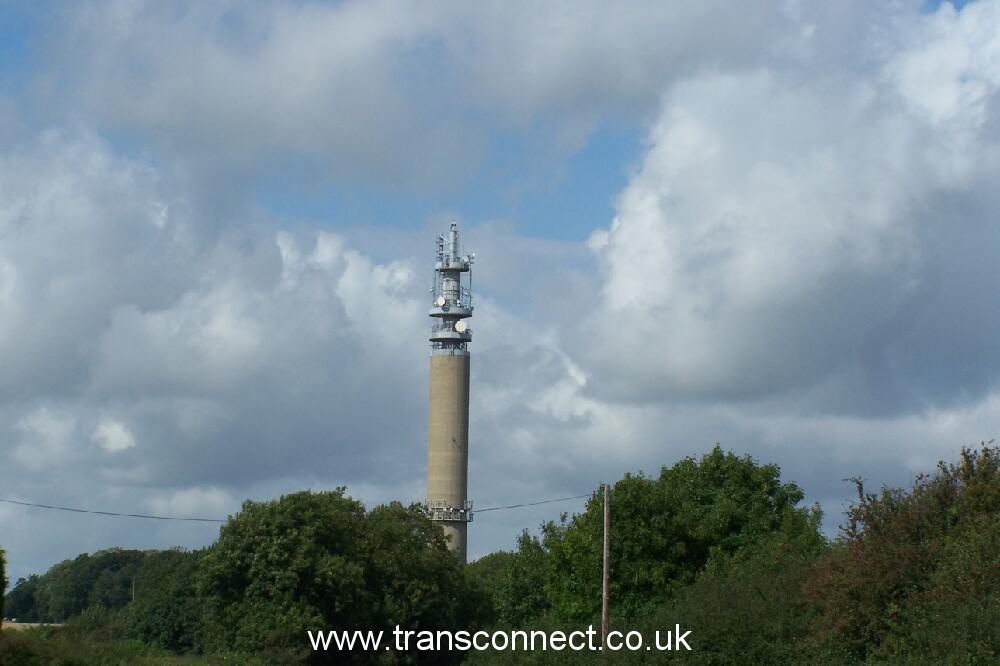 Stokenchurch Mast 2 010908.JPG