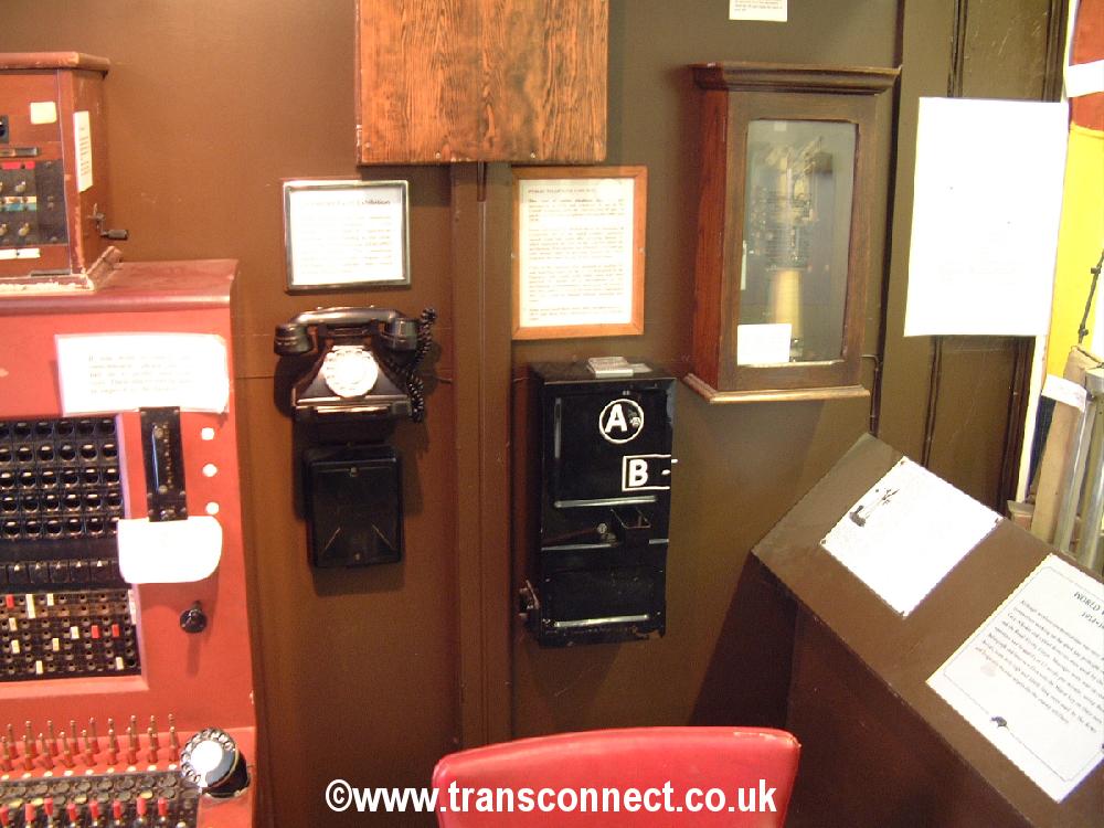 Button AB Box With 200 Type Phone.JPG