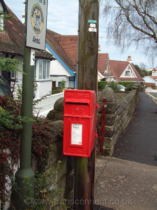 E2R Lamp Box On Pole St Mary Church 221104.JPG