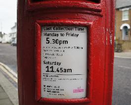 TW11 205 PB1027-2 High Street near Kingston Lane 2 010112