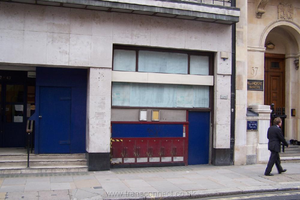 EC4 XPO4312 Fleet St 1 260808.JPG - TQ312811