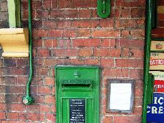 GR Wallbox Ropley Stn 160706