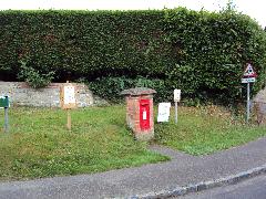 RH17 13 WB2110-1 Bolney Common 1 140810