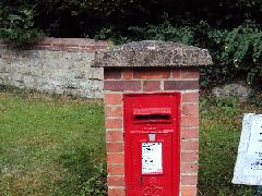RH17 13 WB2110-1 Bolney Common 3 140810