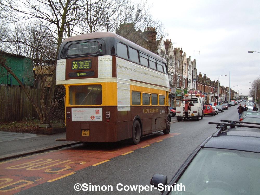 RM25 OSR 36 Hither Green Stn Last Day 280105 .JPG
