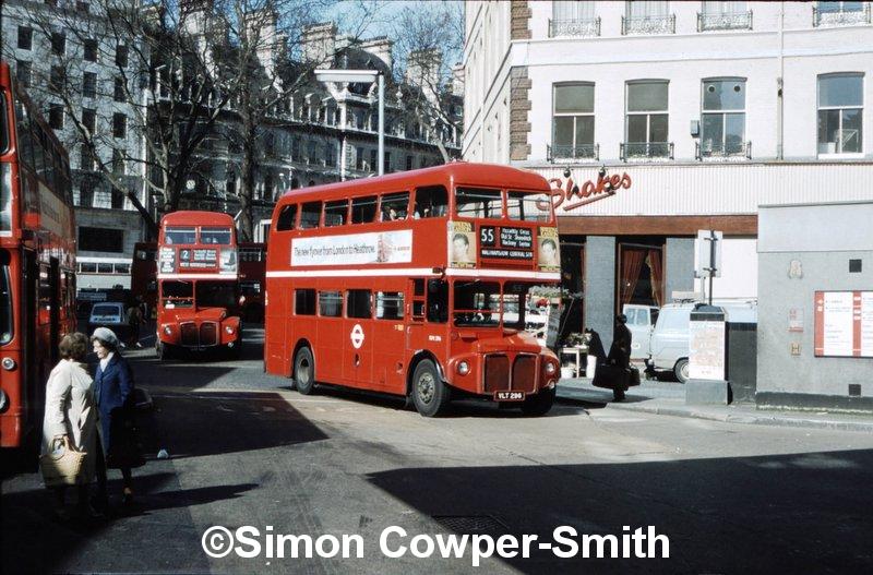 RM296 55 Walthamstow Central Stn 1981.jpg