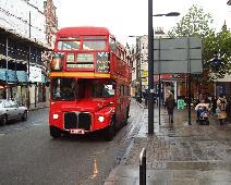 RM1312 FNS 159 Streatham Station Streatham 181105
