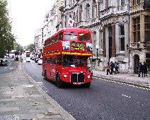 RM1640 FOS 38 Clapton Pond Piccadily 281005