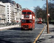 RM1644 9 Mortlake Garage 1981
