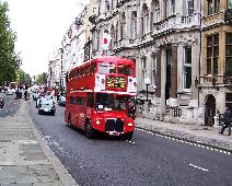 RM1968 FOS 38 Mildmay Park Piccadily 281005