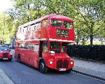 RML2638 FOS 38 Victoria Station Piccadilly 281005 