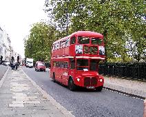 RML2655 FOS 38 Victoria Station Piccadily 281005