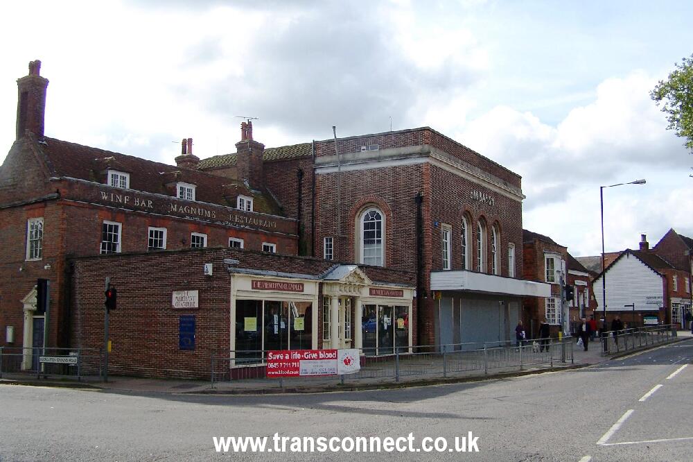 Embassy Cinema Tenterden 3 081006.JPG