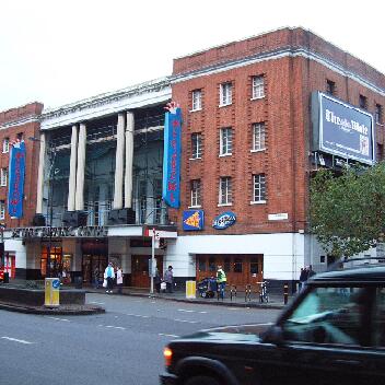 Gaumont Palace Streatham Hill (Megabowl) 2 241105