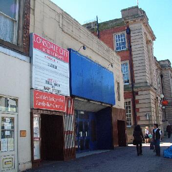 Lonsdale Cinema Warwick Rd Carlisle 050506
