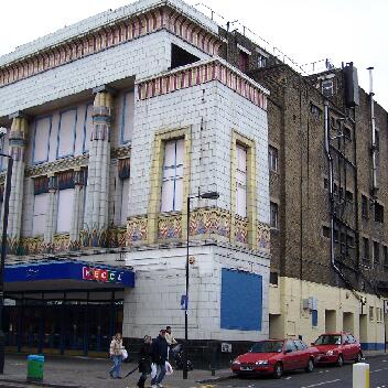 Mecca Essex Rd 2 100306