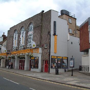 Sevenoaks Playhouse 010705