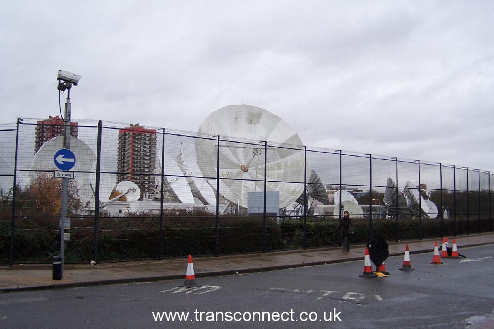 London Teleport 4 061207.JPG