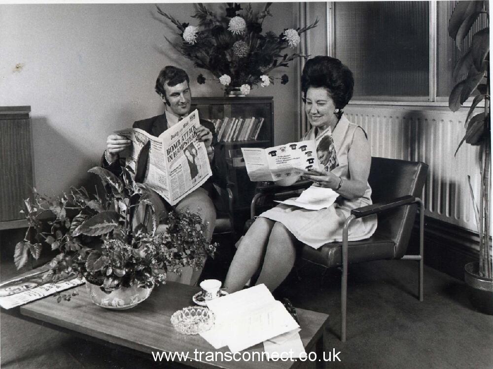 Public Office Bromley 21 Aug 73.jpg