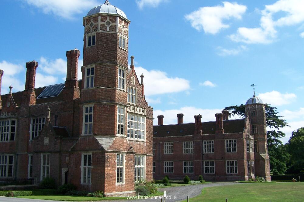 Cobham Hall 1 150809.JPG