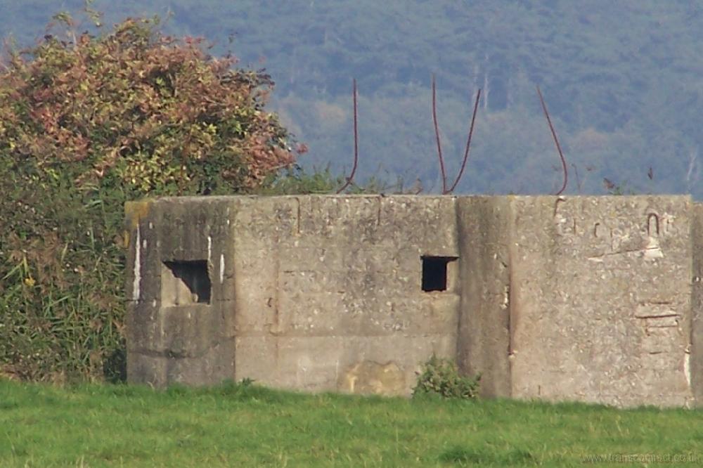 Pill Box Holkham 2 151005.JPG