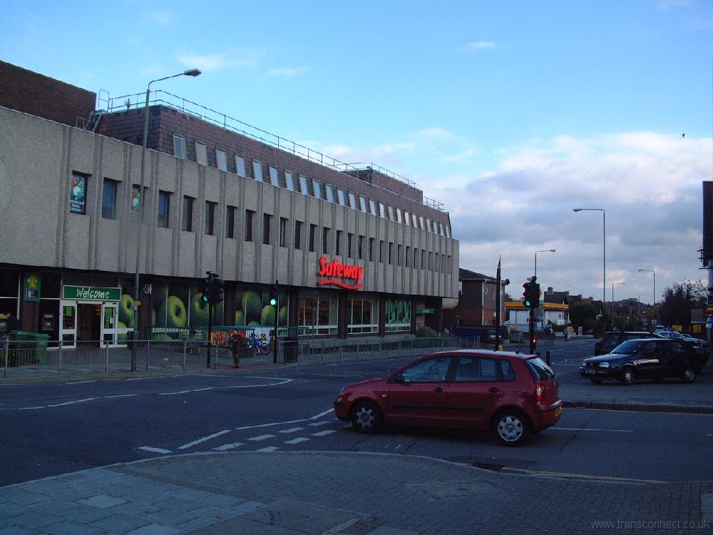 Safeway 2 Petts Wood 171004.JPG