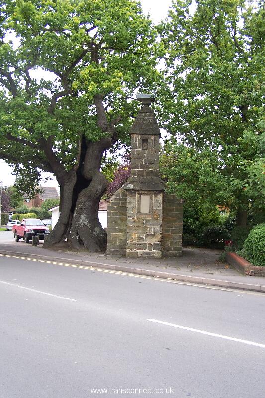 St Peters Cross Lingfield 1 100908.JPG