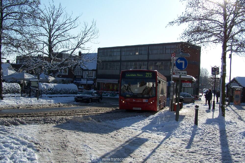 Station Sq Petts Wood In Snow 1 030209.JPG