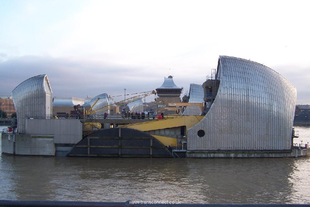 Thames Barrier 13 140109.JPG