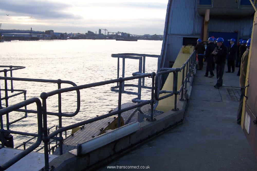 Thames Barrier 14 140109.JPG