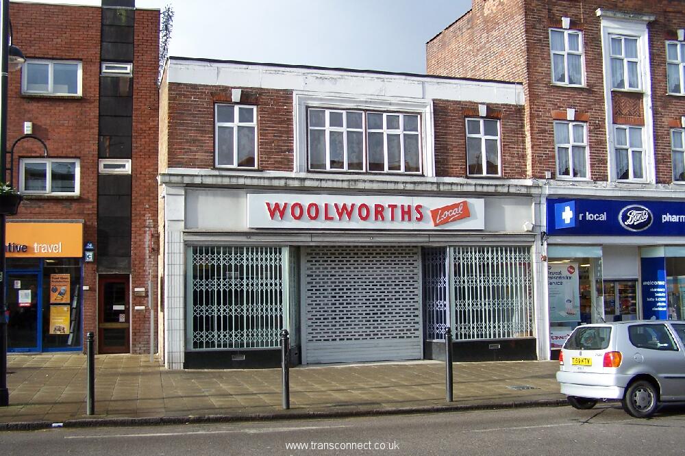 Woolworths Loughton Closed 230109.JPG