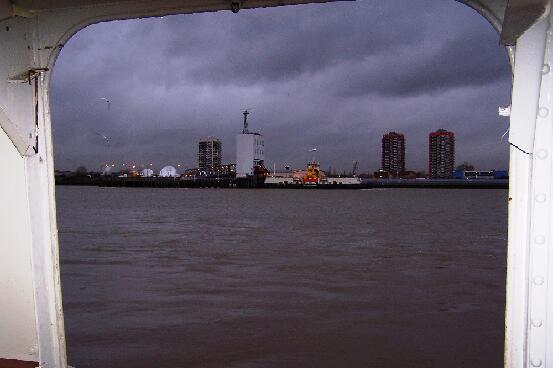 Woolwich Ferry 2 061207