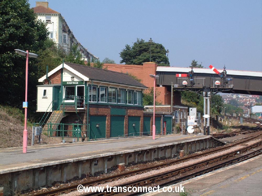 SignalBoxSemaphores_Hastings_0803.JPG